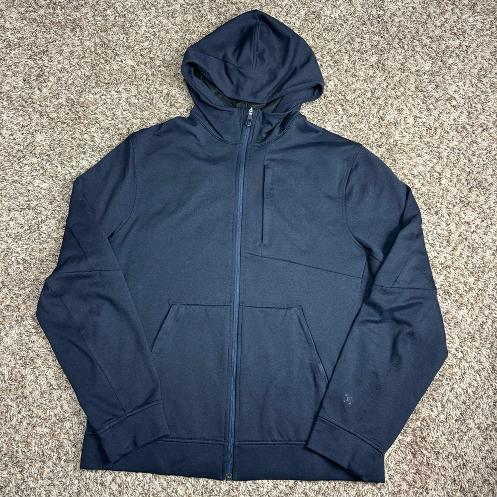 lululemon athletica Men's Sweater - Picture 2 of 6